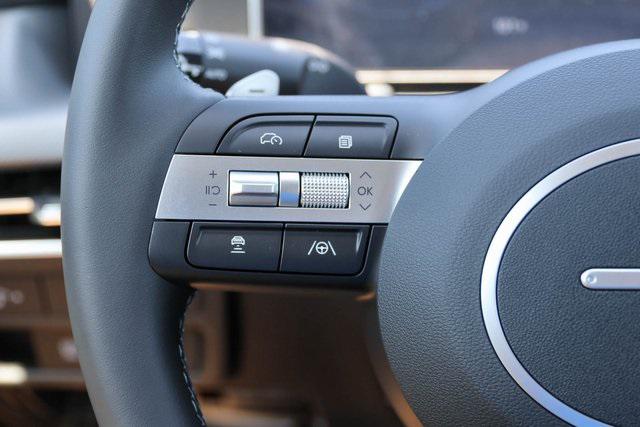 New 2025 Silver Hyundai SEL Convenience image 20