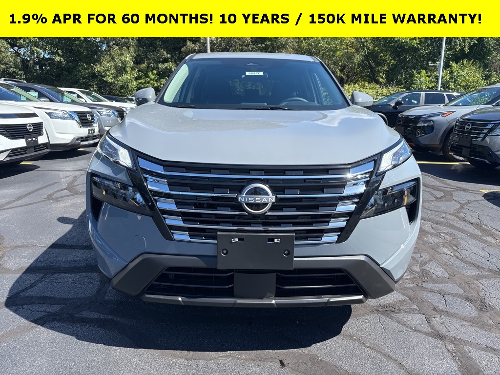 2026 Nissan Rogue SV photo 2