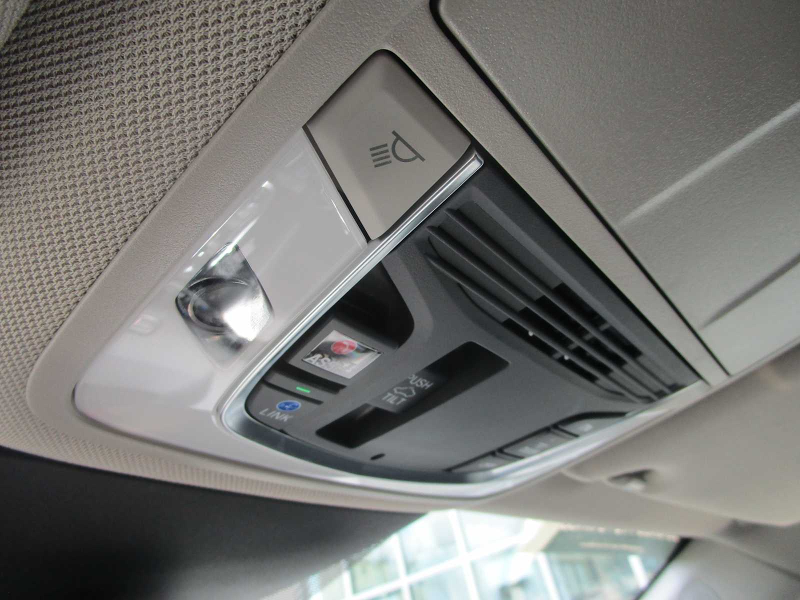 2025 Acura TLX Technology photo 27