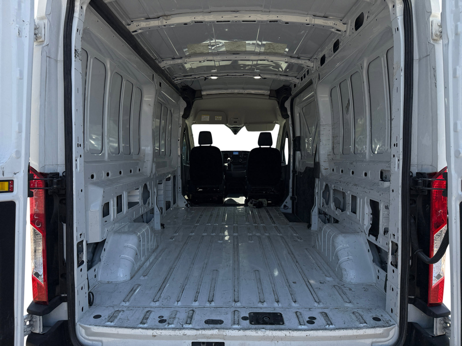 2024 Ford Transit photo 15