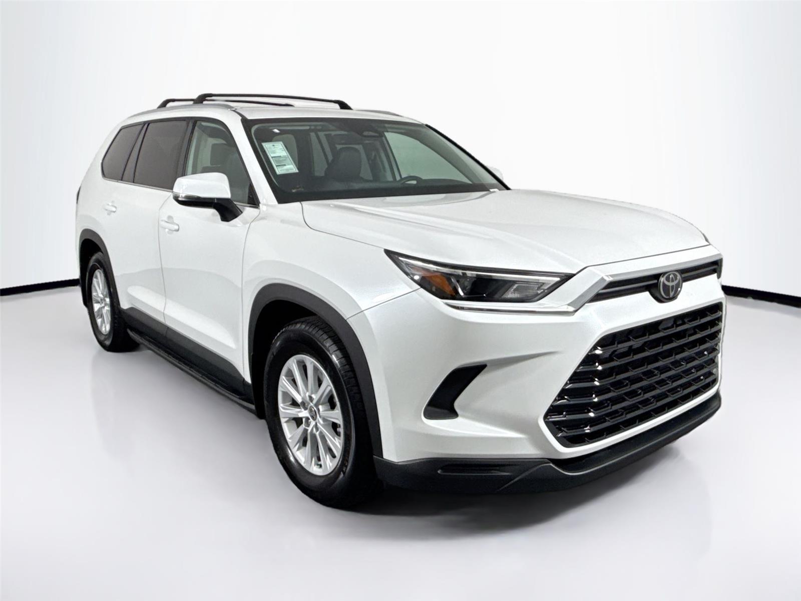 2024 Toyota Grand Highlander XLE photo 4