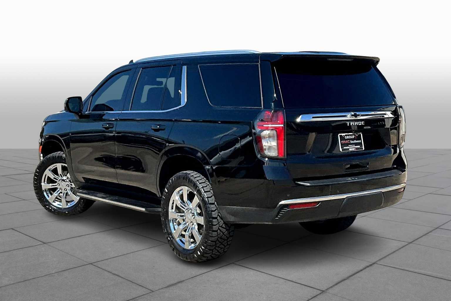 2021 Chevrolet Tahoe LT photo 9