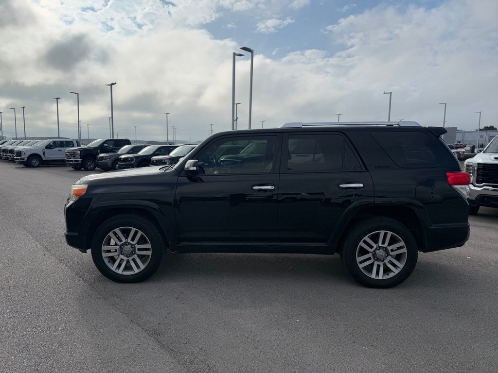2013 Toyota 4Runner Limited photo 16