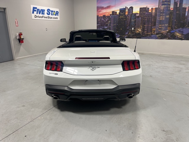 2024 Ford Mustang EcoBoost photo 30