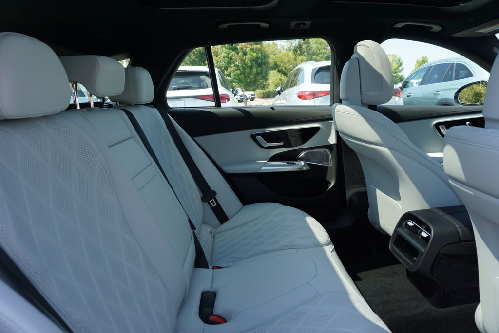 2026 Mercedes Benz E 450 4MATIC All-Terrain photo 52