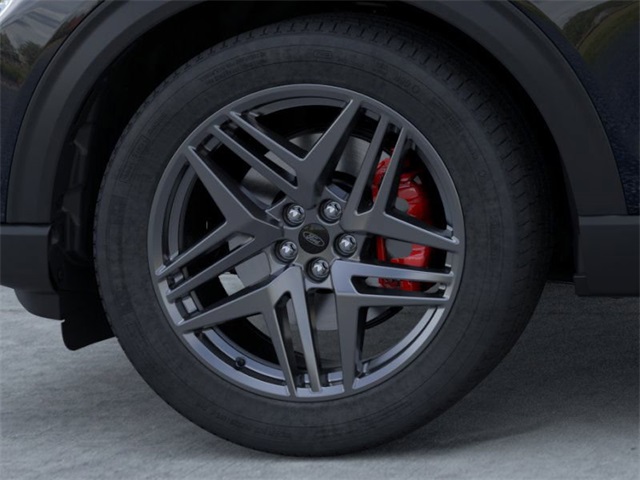 2025 Ford Explorer ST photo 17