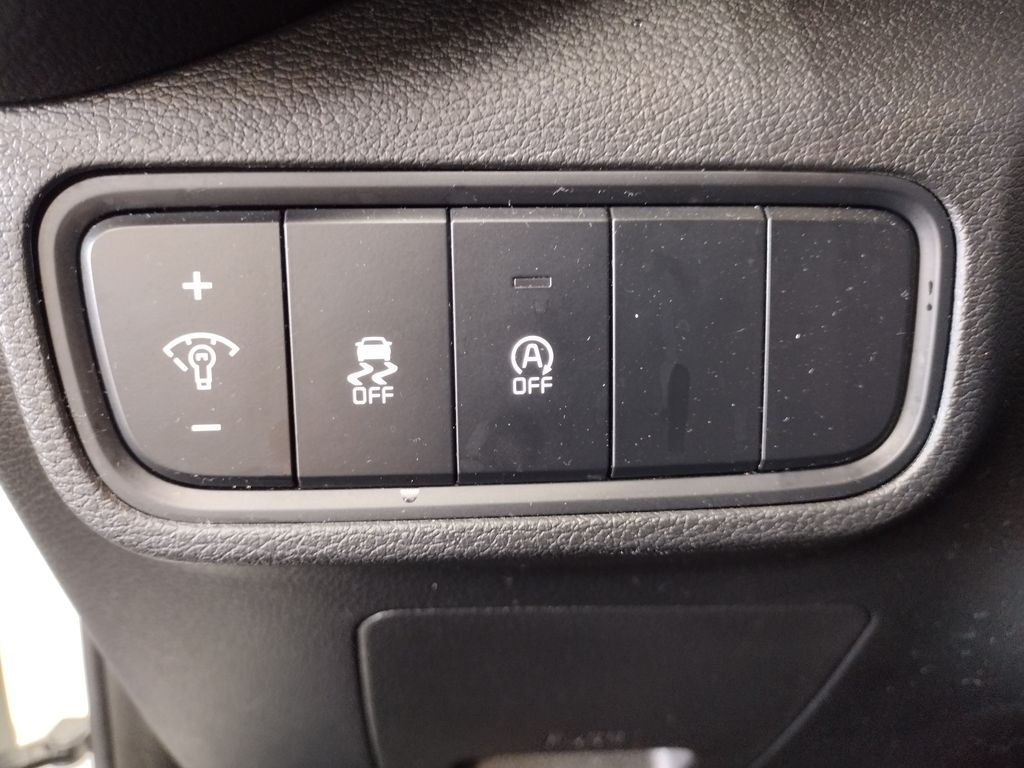 2023 Kia Soul LX photo 21
