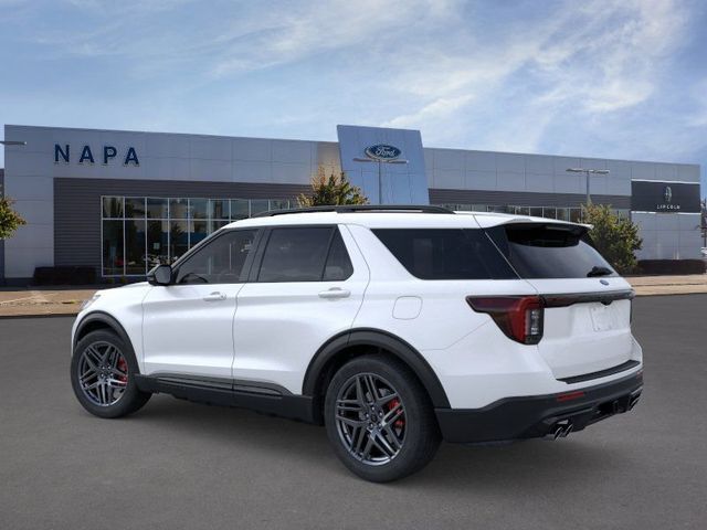 2025 Ford Explorer ST photo 4