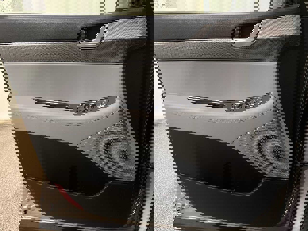 New 2025 Typhoon Silver Hyundai SEL image 17