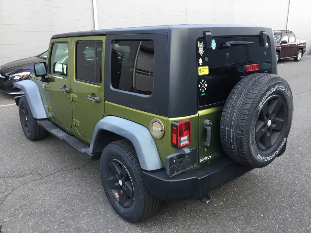 2010 Jeep Wrangler Unlimited Sport photo 4