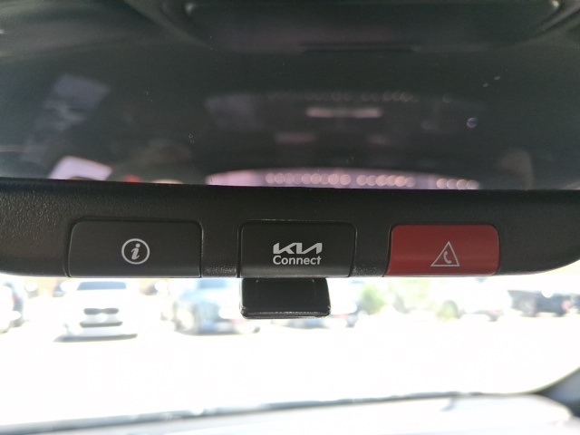 2023 Kia Forte GT-Line photo 13