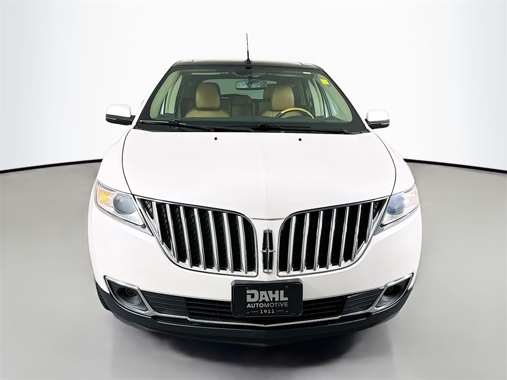 Used 2014 Lincoln MKX Base with VIN 2LMDJ8JK5EBL02192 for sale in Onalaska, WI