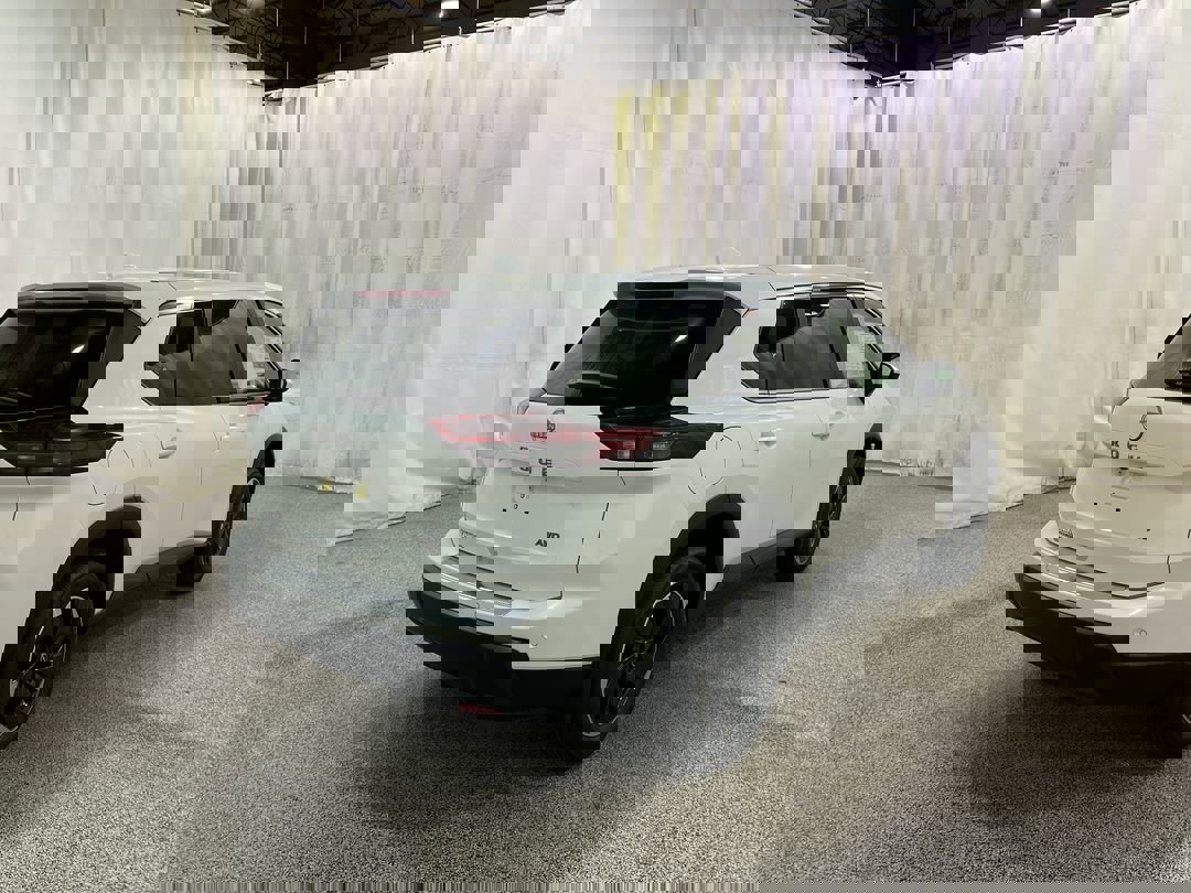 2026 Nissan Rogue SV photo 3