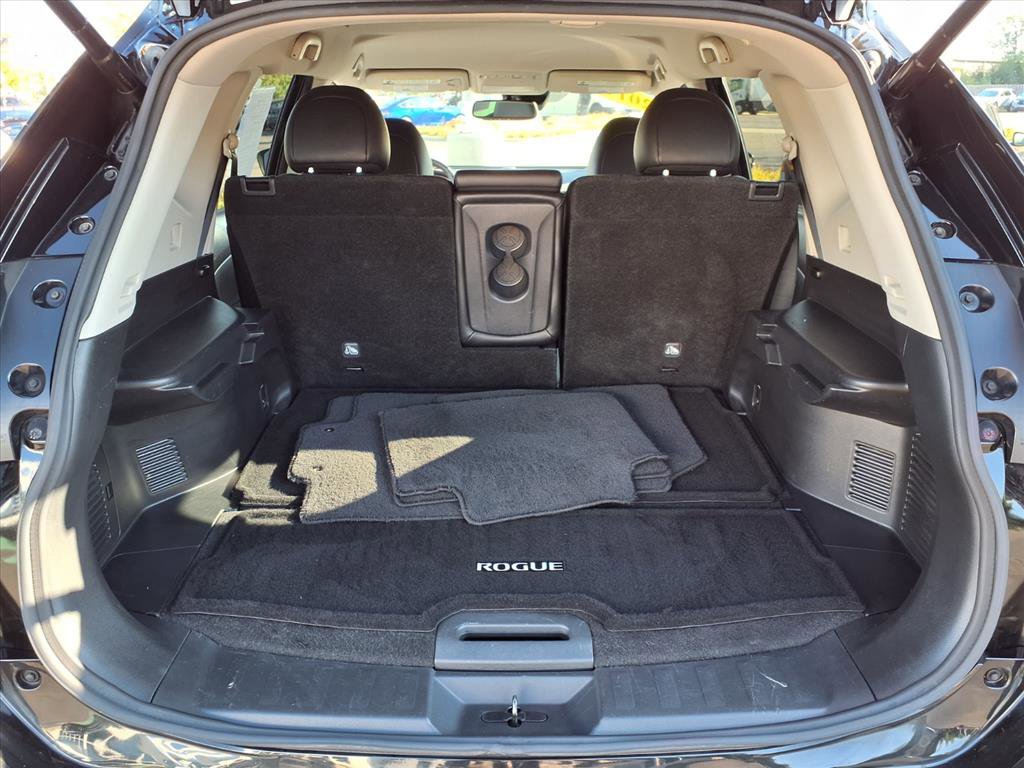 2019 Nissan Rogue SL photo 10