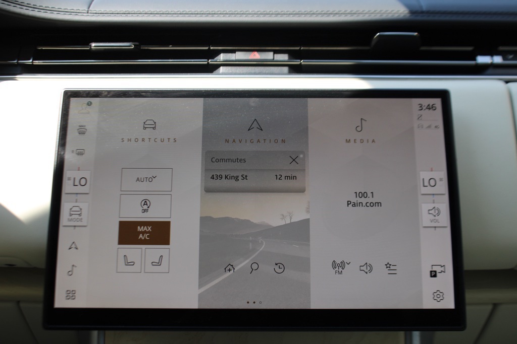 2024 Land Rover Range Rover SV photo 20