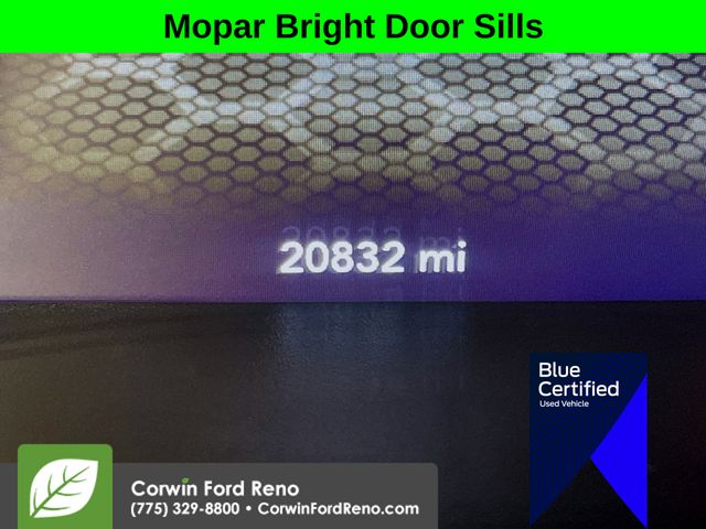 2023 Dodge Charger SXT photo 12