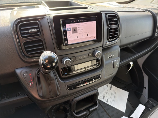 2026 Ram ProMaster 3500 Cargo Van photo 4