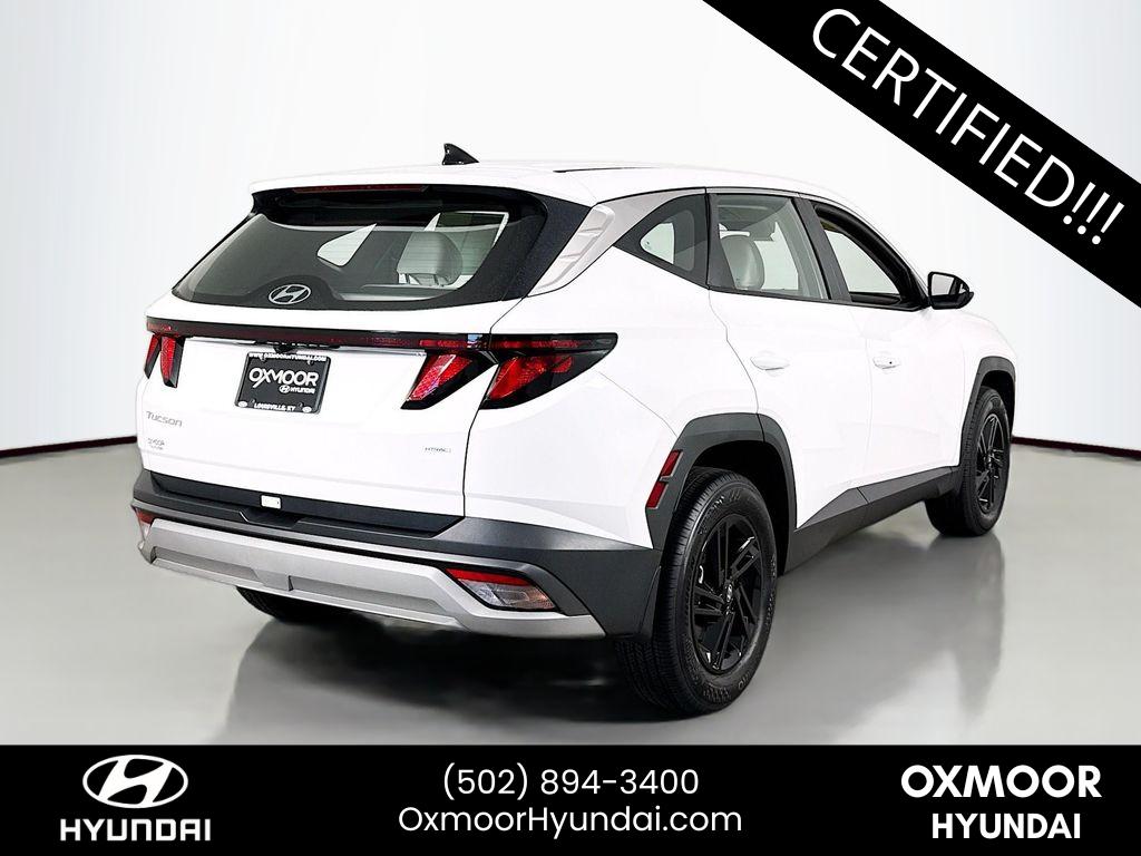 2025 Hyundai Tucson SE photo 4