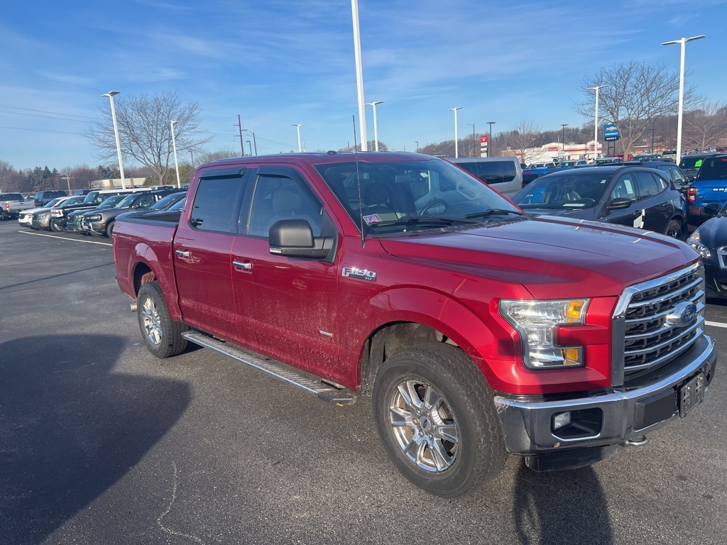 2015 Ford F-150 XLT photo 2