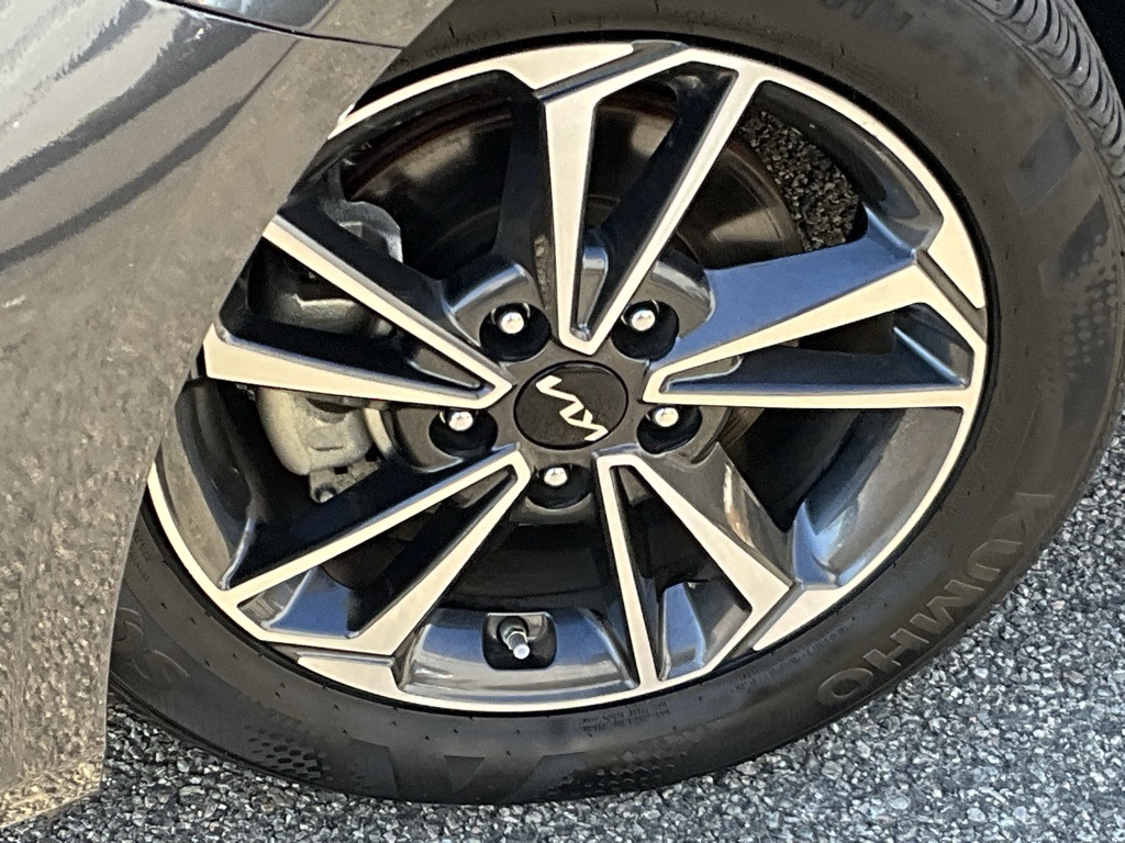 Used 2023 Kia Forte LXS with VIN 3KPF24AD4PE694335 for sale in White Plains, NY