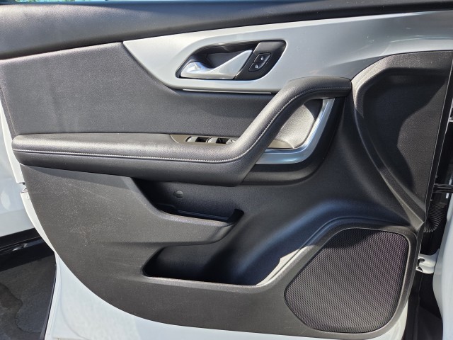 2020 Chevrolet Blazer 2LT photo 9