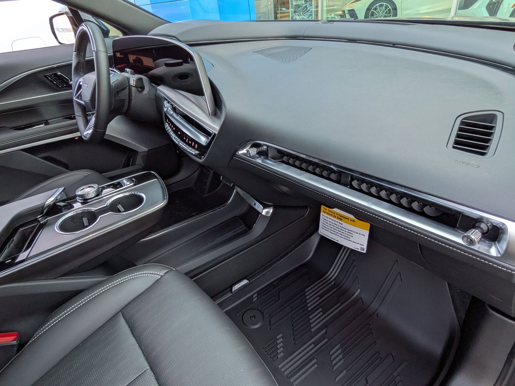 2026 Cadillac Lyriq photo 34