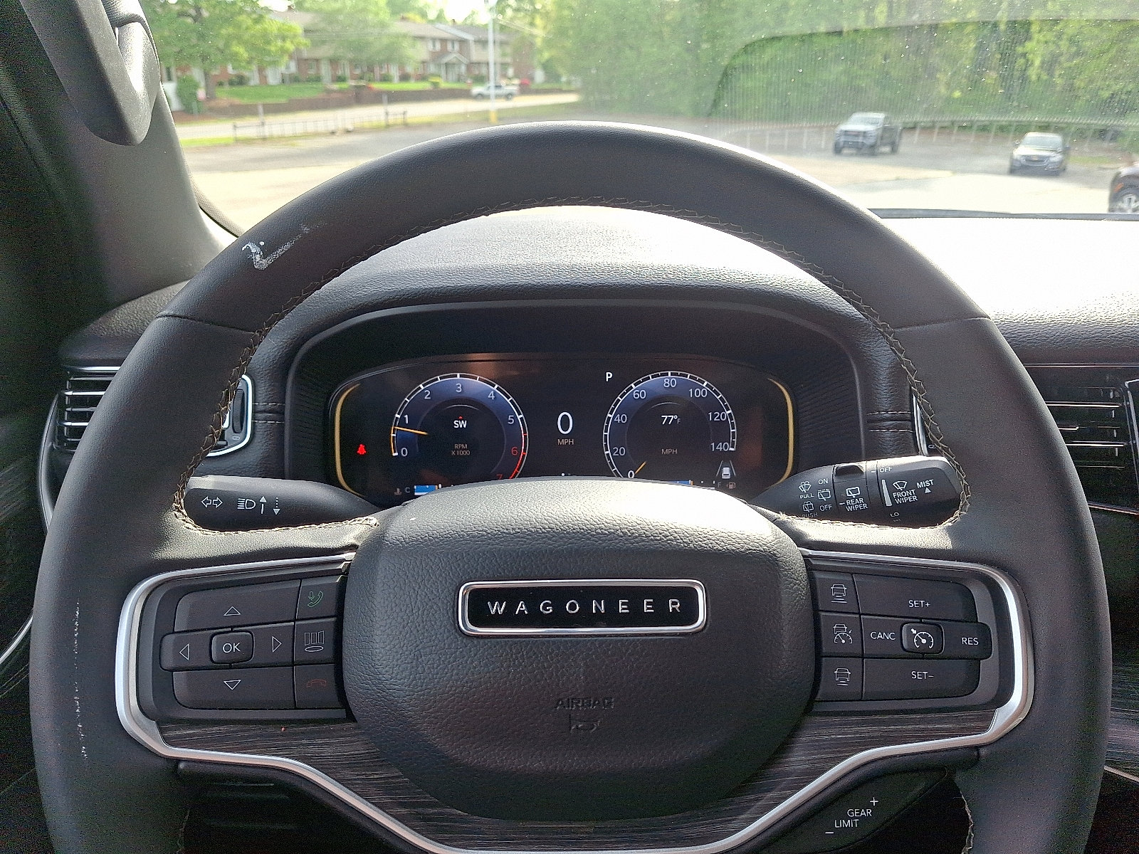 2024 Jeep Wagoneer L Series II photo 15