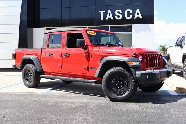 2022 Jeep Gladiator Sport's photo