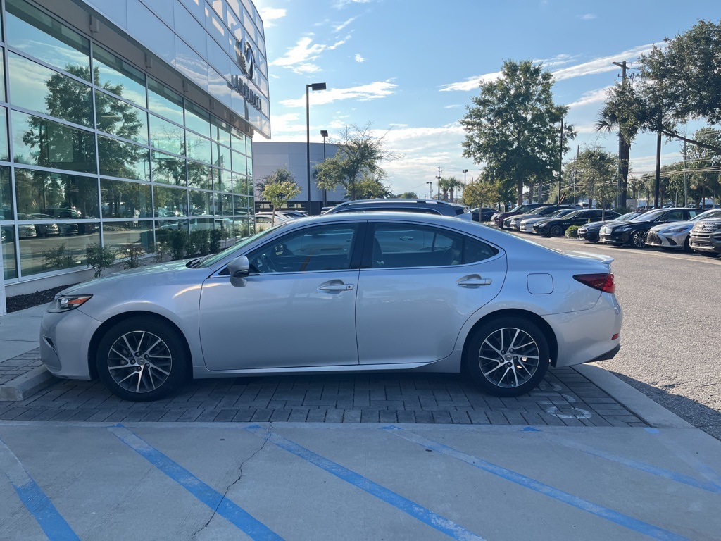 2018 Lexus ES 350 photo 8