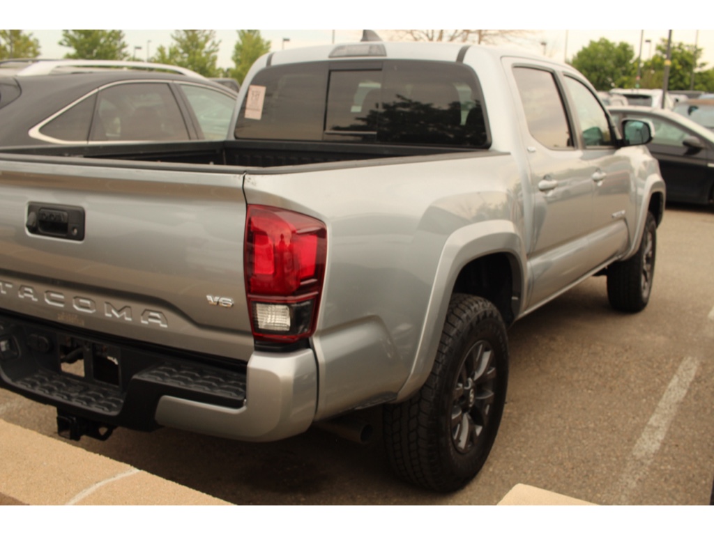 2023 Toyota Tacoma SR5 photo 3