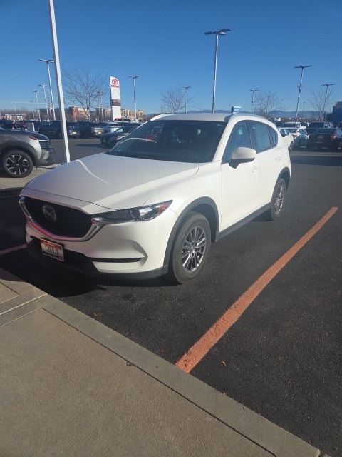 2021 Mazda CX-5 Sport's photo