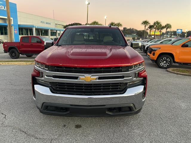 2019 Chevrolet Silverado 1500 LT photo 2