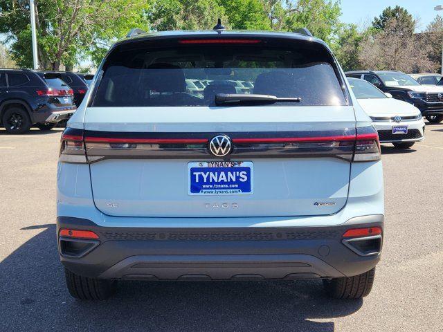 2025 Volkswagen Taos SE photo 4