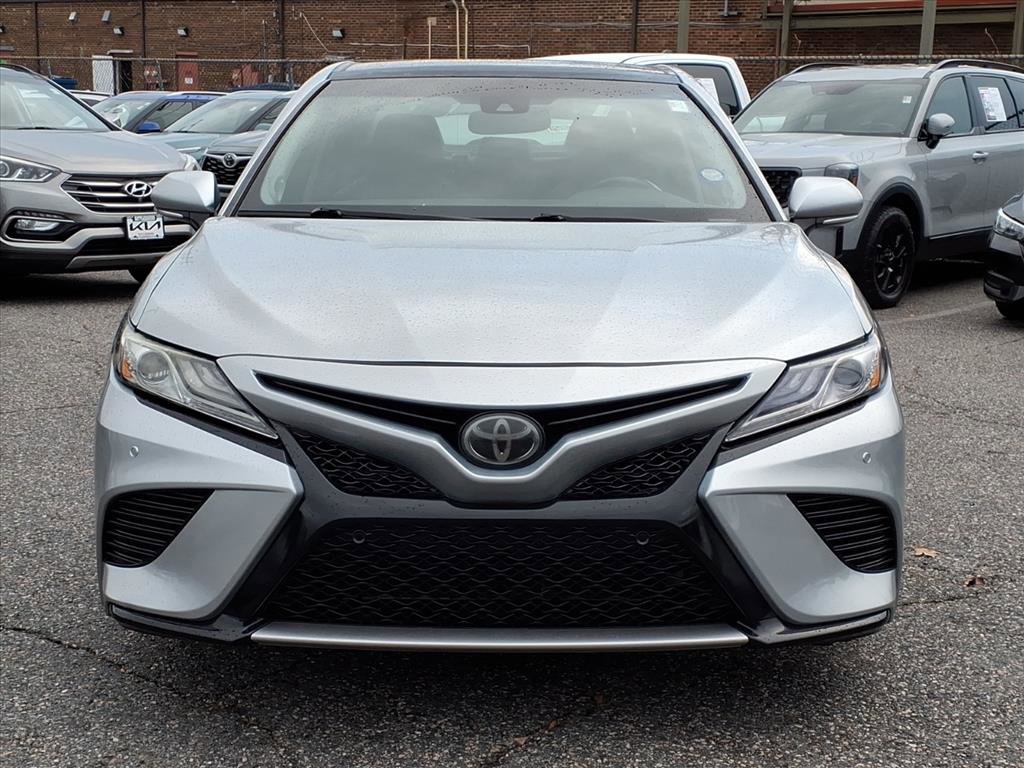 2018 Toyota Camry XSE V6 photo 2