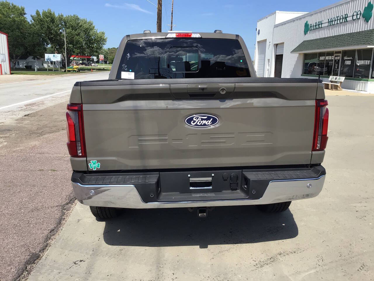 2025 Ford F-150 Lariat photo 4
