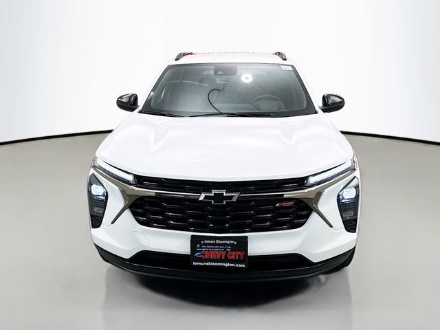 2026 Chevrolet Trax photo 2