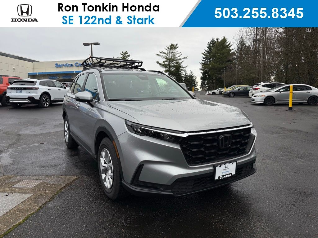 2023 Honda CR-V LX's photo