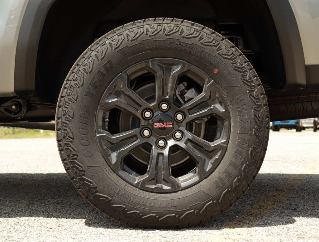 2025 Gmc Canyon Elevation photo 33