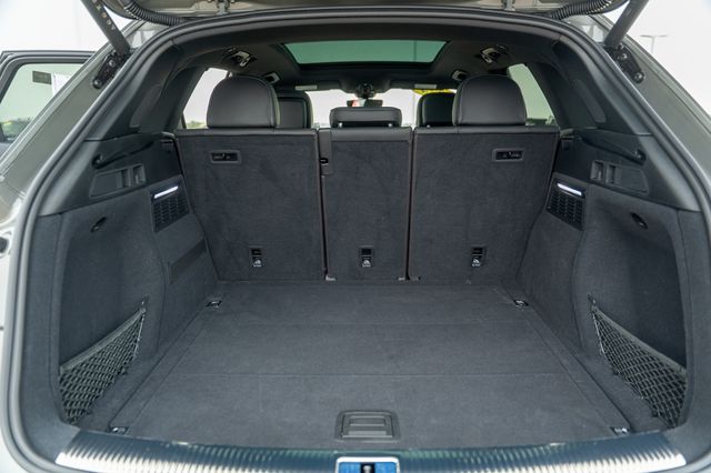 2024 Audi SQ5 Premium Plus photo 17