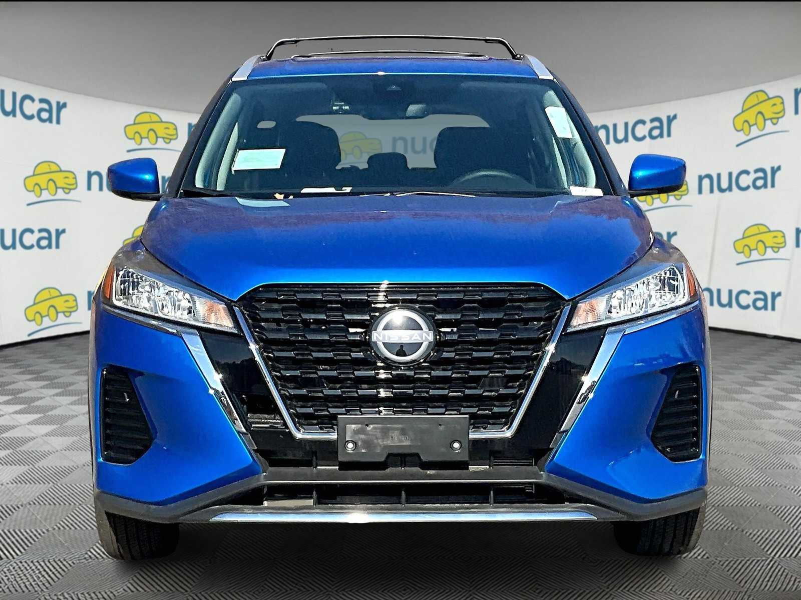 2024 Nissan Kicks SV photo 2