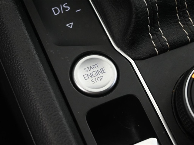 2023 Volkswagen Atlas V6 SEL Premium R-Line photo 7
