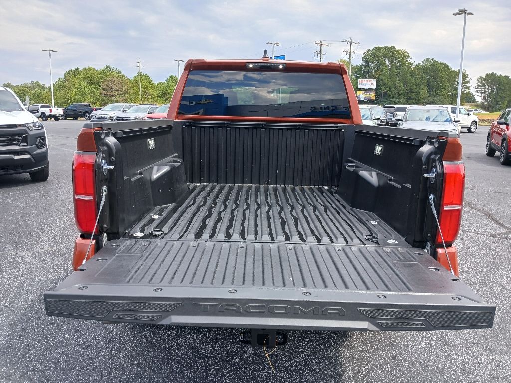 2025 Toyota Tacoma SR5 photo 10