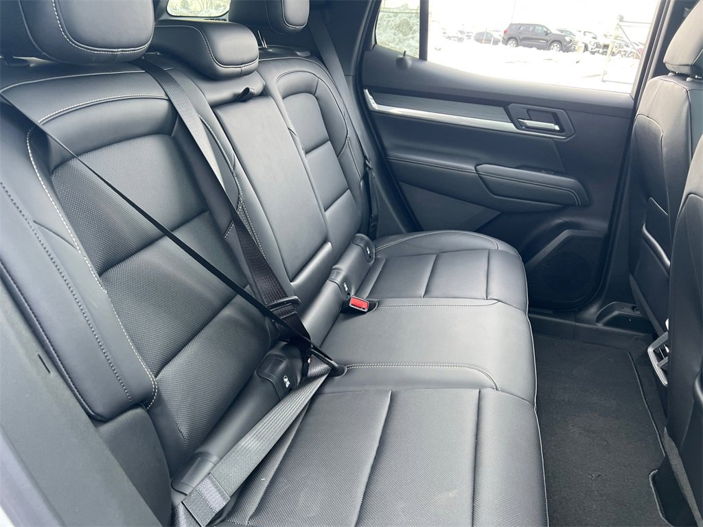 2026 GMC TERRAIN - Image 36