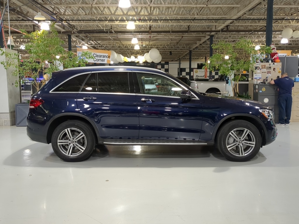 2022 Mercedes Benz GLC 300 4MATIC photo 4