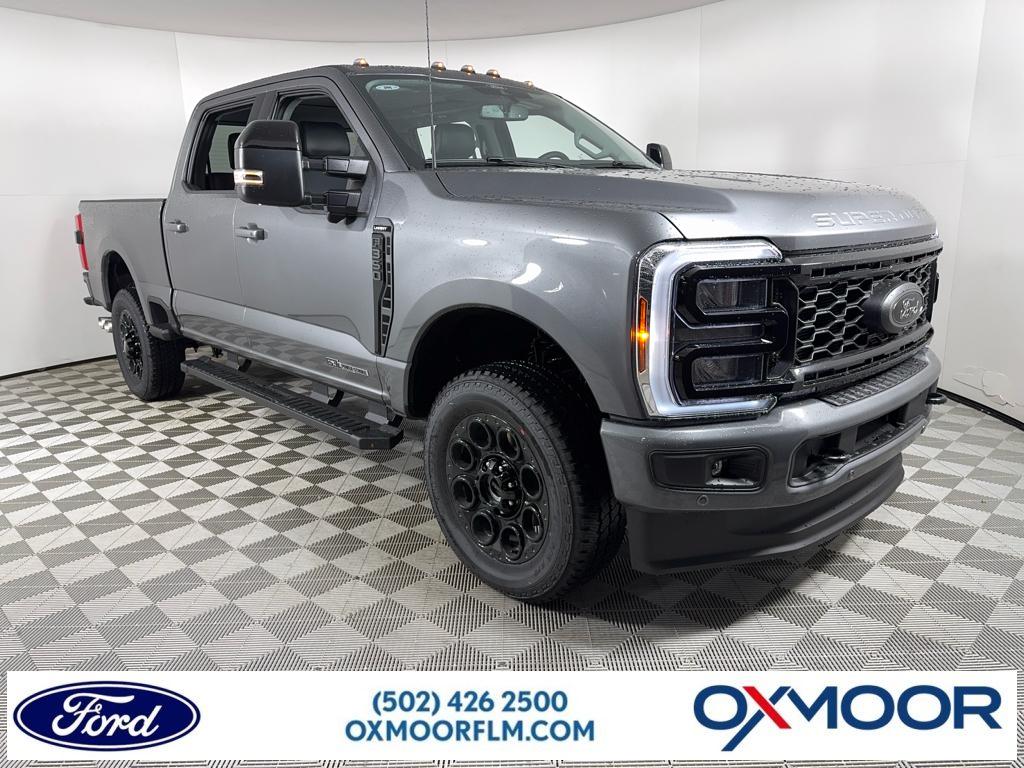 2025 Ford F-350 Super Duty Lariat's photo