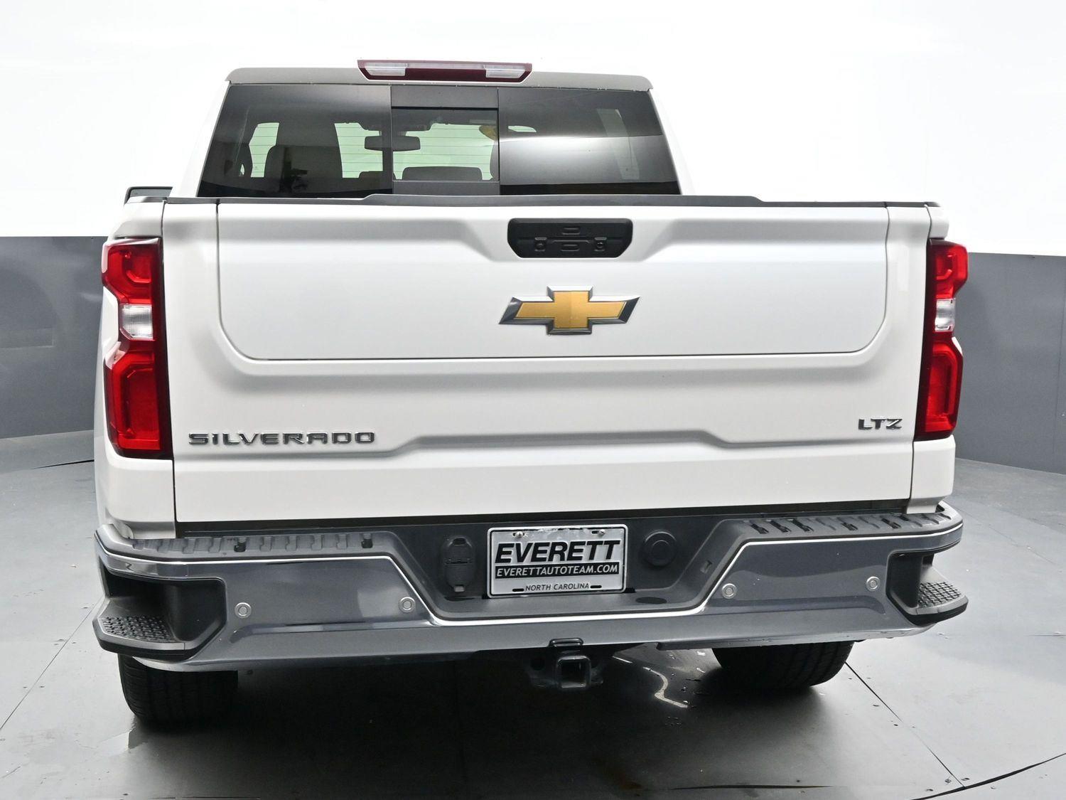 2022 Chevrolet Silverado 1500 LTZ photo 6