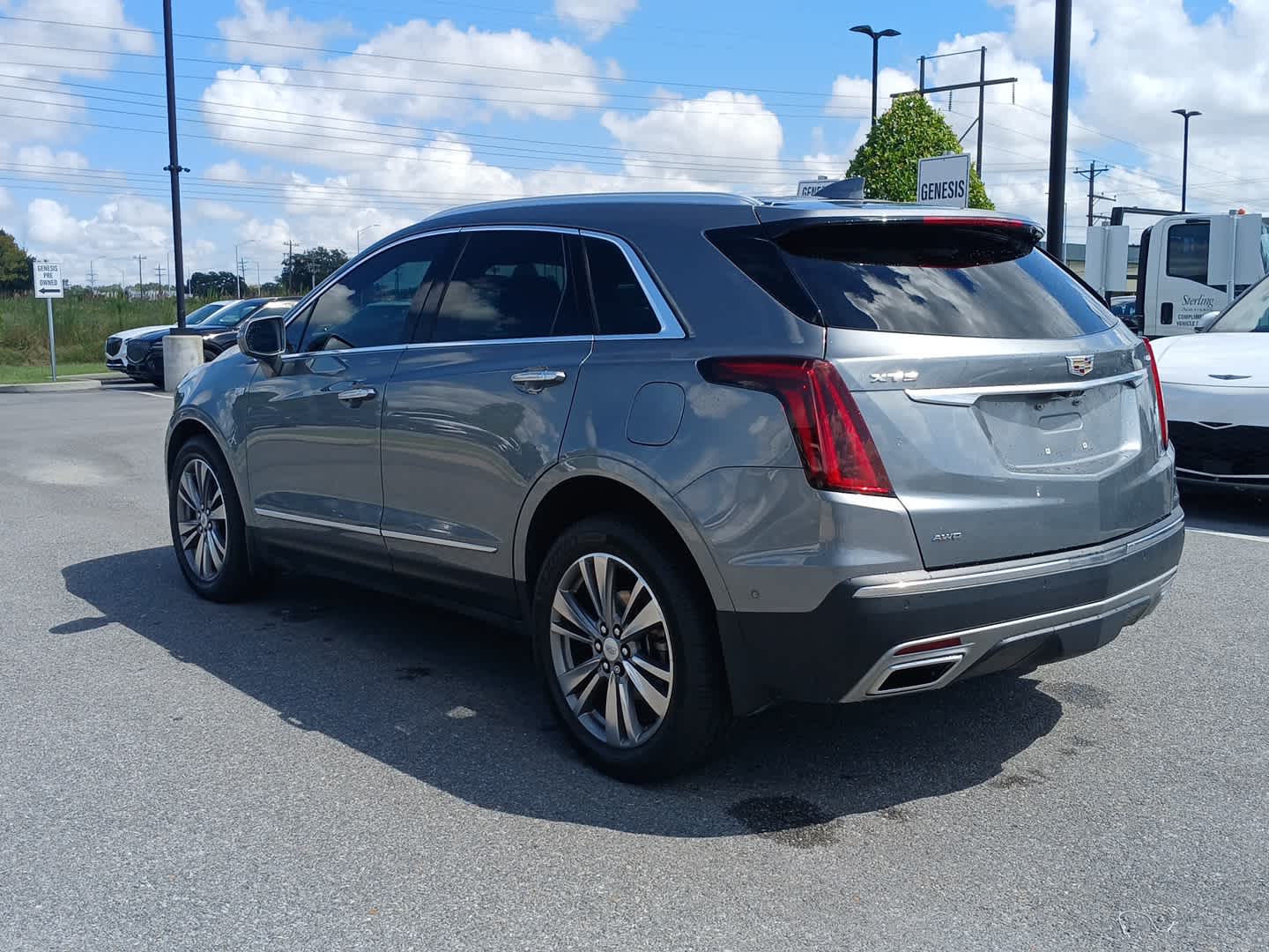 2020 Cadillac XT5 Premium Luxury photo 2