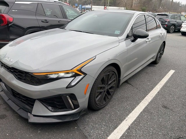 2025 Kia K5 GT photo 2