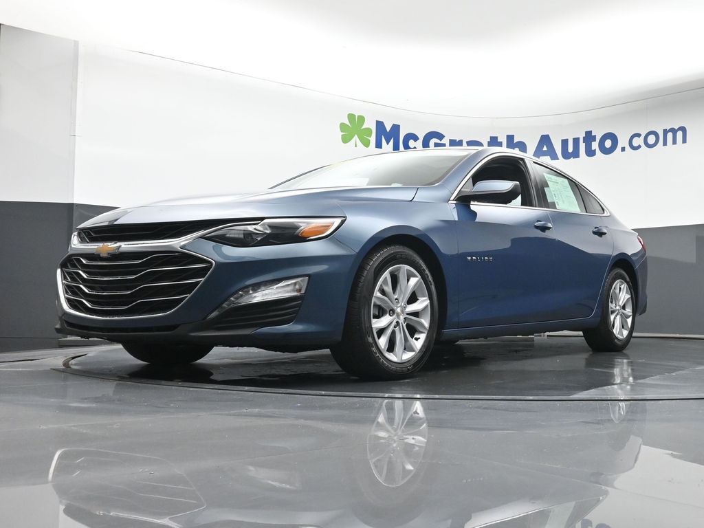 2024 Chevrolet Malibu 1LT photo 4