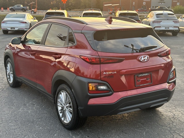 2021 Hyundai Kona SEL Plus photo 3